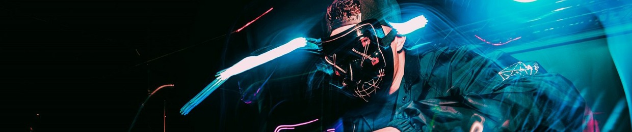 ᴍᴀssɪᴠᴇ ᴛʀᴀᴄᴋᴢ