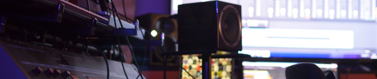 S.R /\ Dj intensivVv