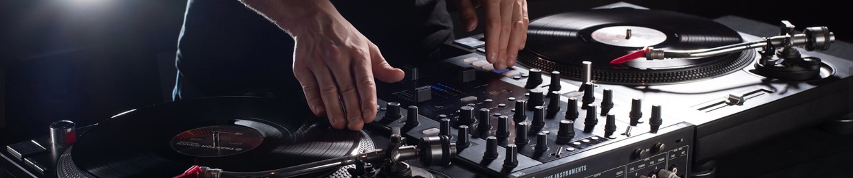 DNB◉UNITED RECORDS