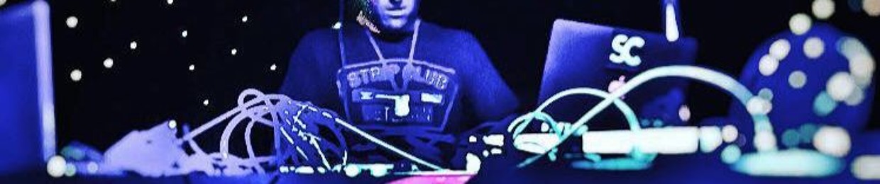 Nick Kindig (KiNNY::)