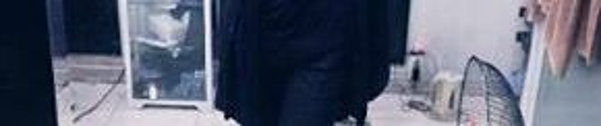 Cậu Bé Nhút Nhát