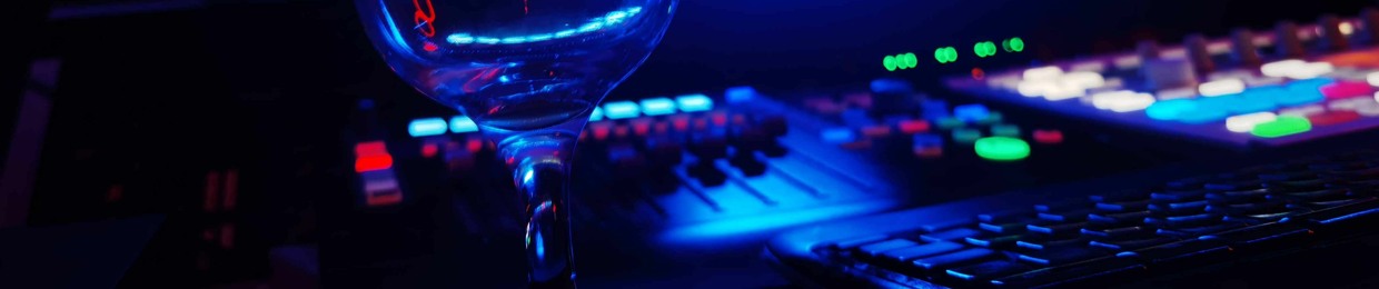 PURPLE STUDIO-JP MANOVA