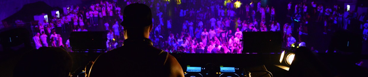 Mike Light 4