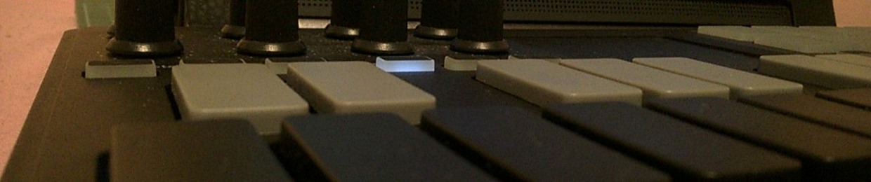 COMMI TONE - EXPERIMENTAL