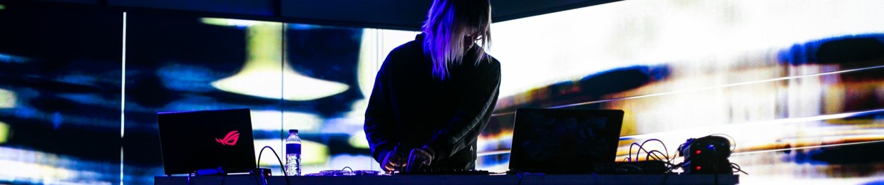 Efe Ce Ele | Cazzida Dot