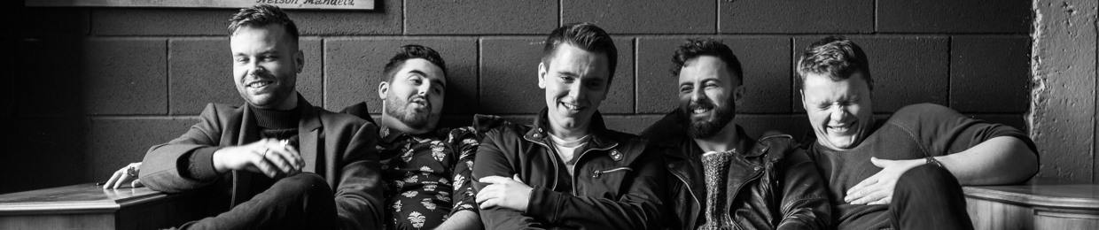 C I R C U S __ W O L V E S