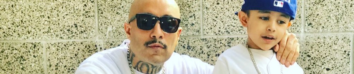 Mr. Capone-E