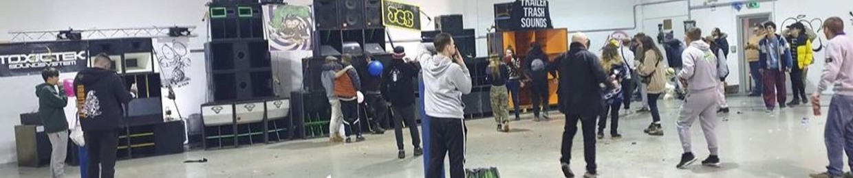DJ DATABASS