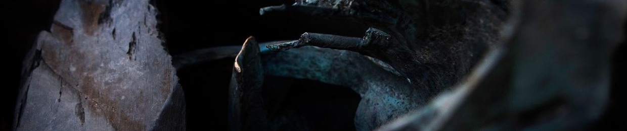 D I S T O P I C || U T O P I A