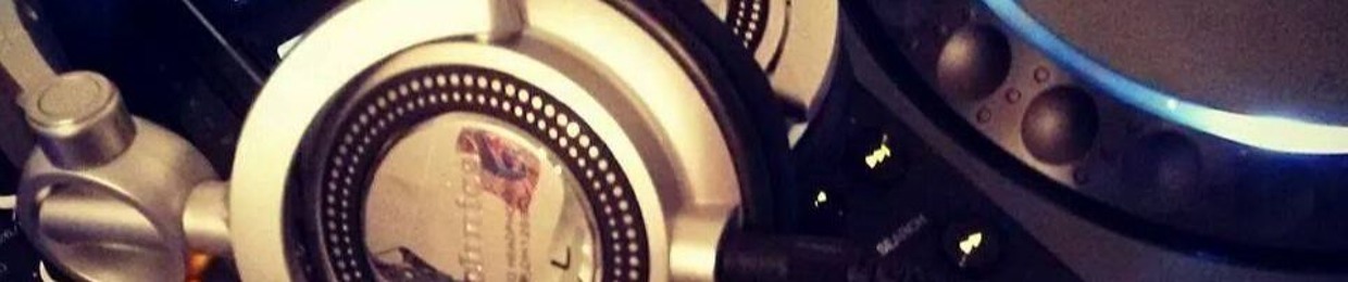 Daniel Schneider (DJ) (N)