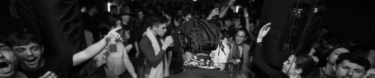 BLACK ELEKTRONIKA