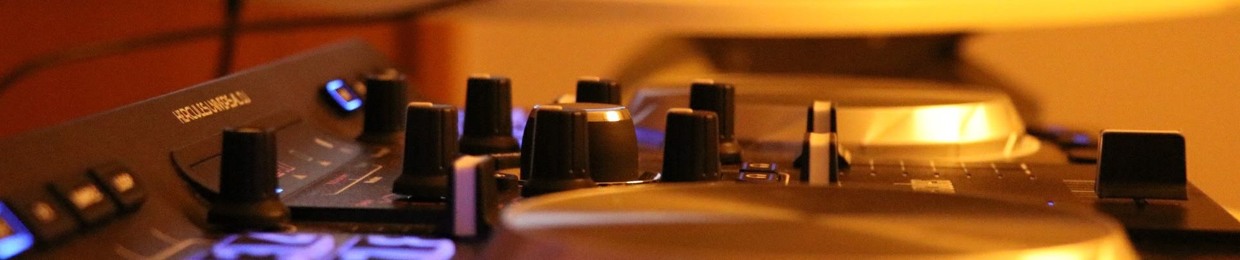 on the decks Konstantinos