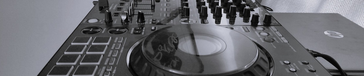 DJ M-C-K