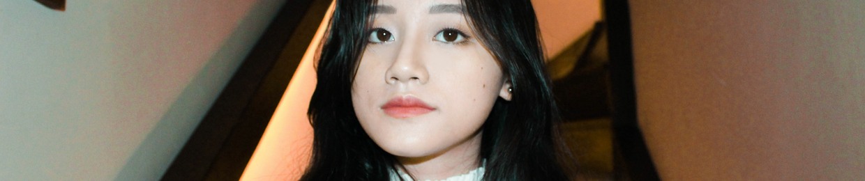 ZOE DINH PHAN