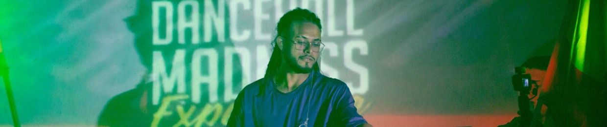 DJ Felipe Angée