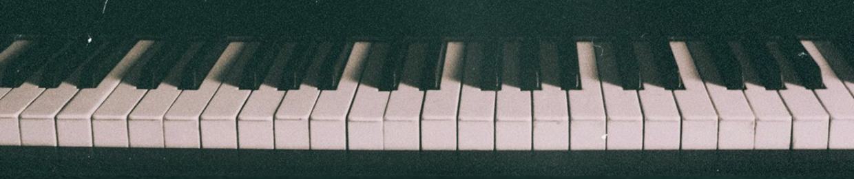 Piano_Mary