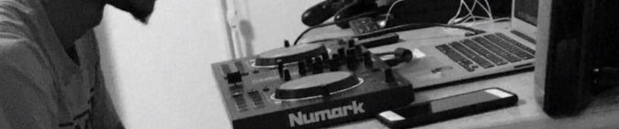 TheOfficialDJDEZ