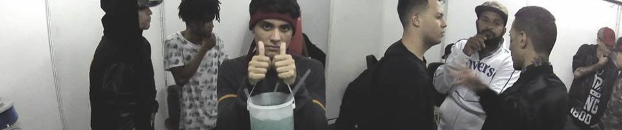 Adso Alejandro.