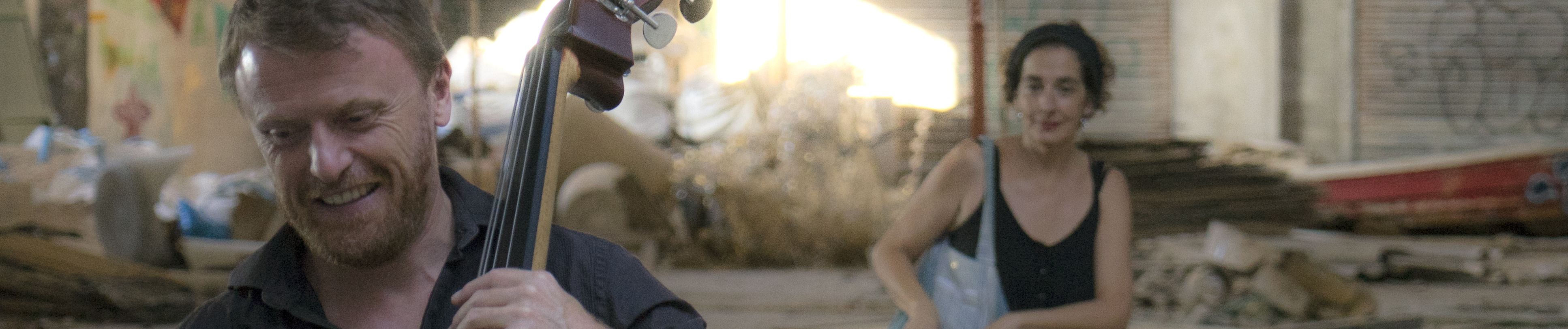 The Sky Above The Roof By Samanidis Amp Skjonhaug It is in the sparse, chordal piano accompaniment that gallic air can be noticed hovering above the music. soundcloud