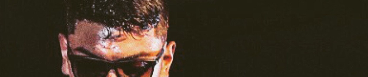 ROB WONDER