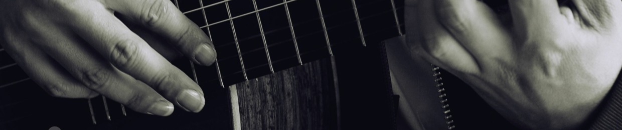 Cristobal Alvarez - Guitarra