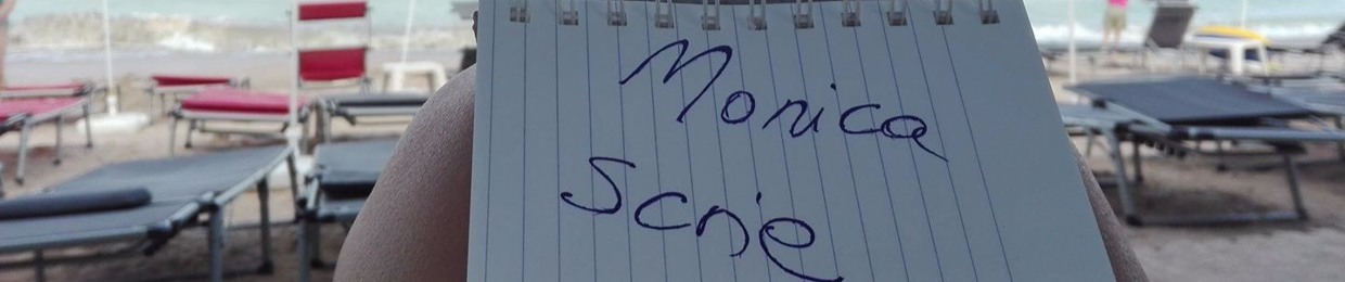 Monica scrie