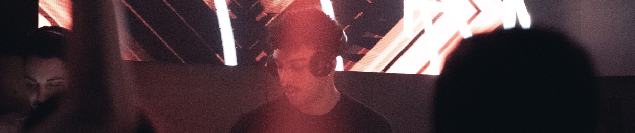 IVAN CASTILLO