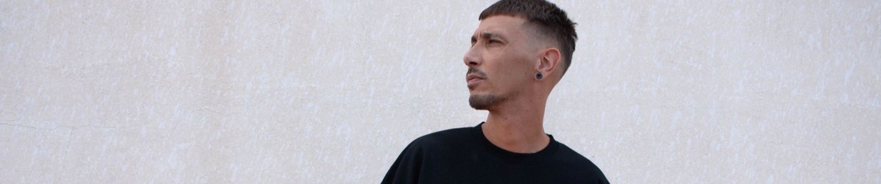 Adrián López