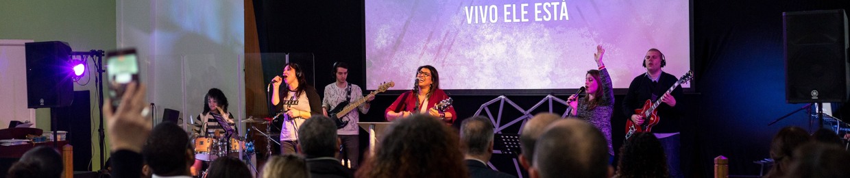 ELE É O PASTOR DA IGREJA ALIANÇA CHURCH EM LONDRES - Podcast Tô na