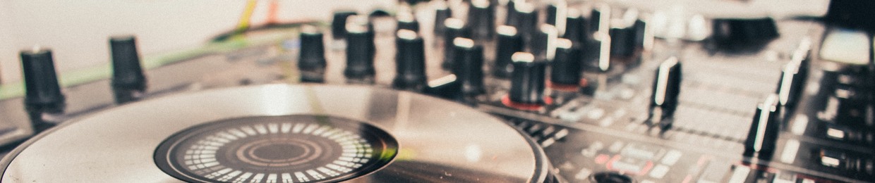 Dj Mike P.