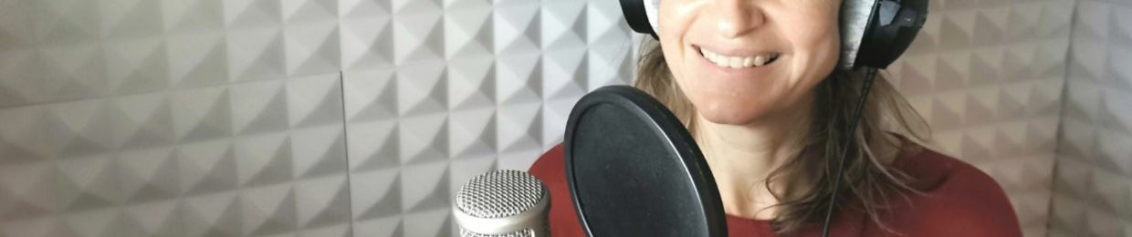 Delphine Broussous I VOIX OFF