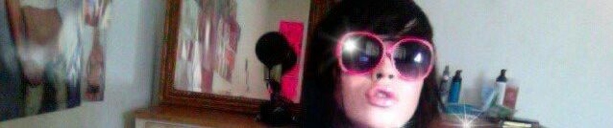 COLA LA FUCKING FLARE
