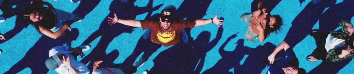Mikey Vee