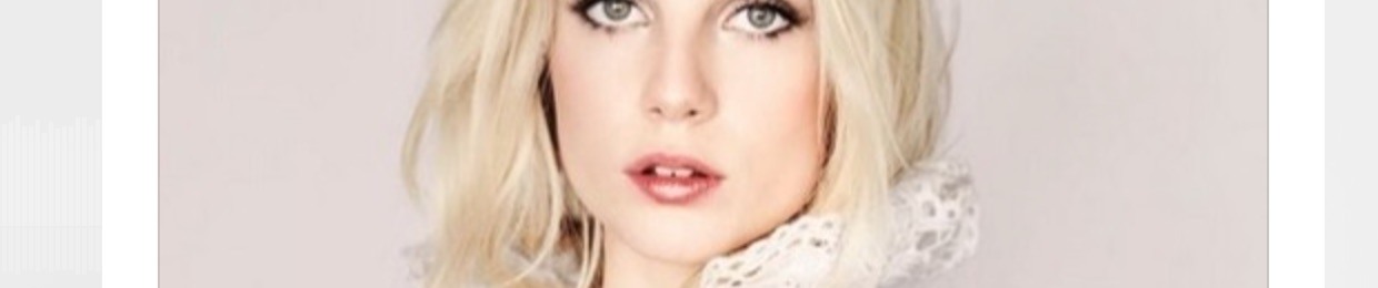 MODEL STELLA MAXWELL & UNDERSTUDY KRISTALLWELTEN?!