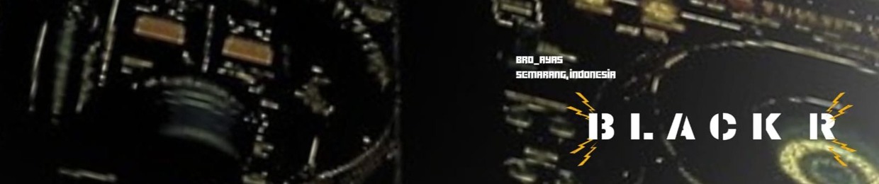 BLACK ROOM