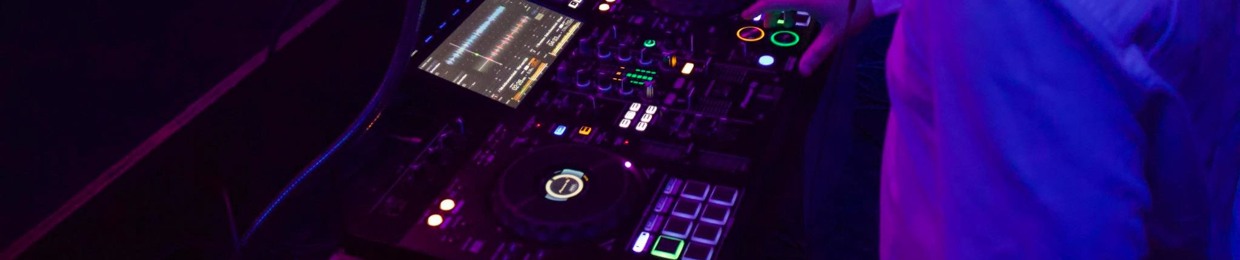 DJ ZE-FLOX