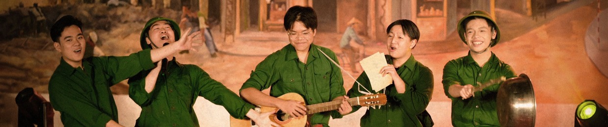NHỮNG THUỞ XUÂN VƯƠNG