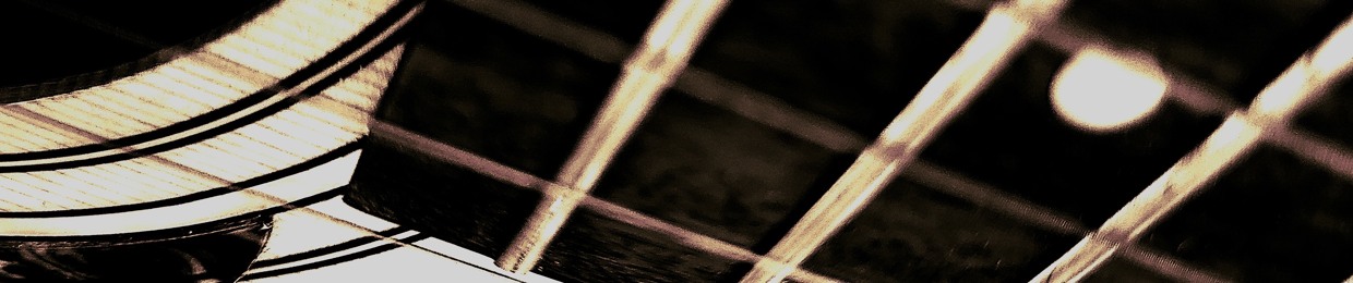 RandomDudeWithGuitar