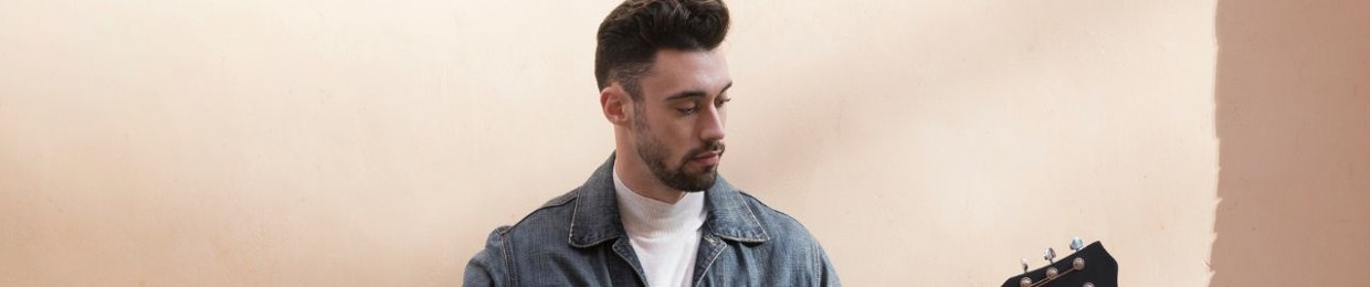 luke vocal