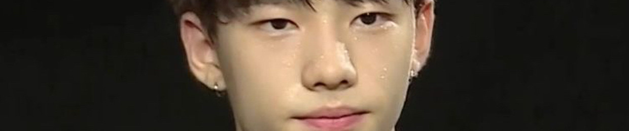 Predebut Hyunjin