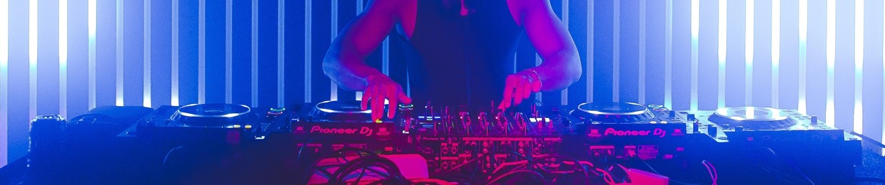 J.COLØMBO