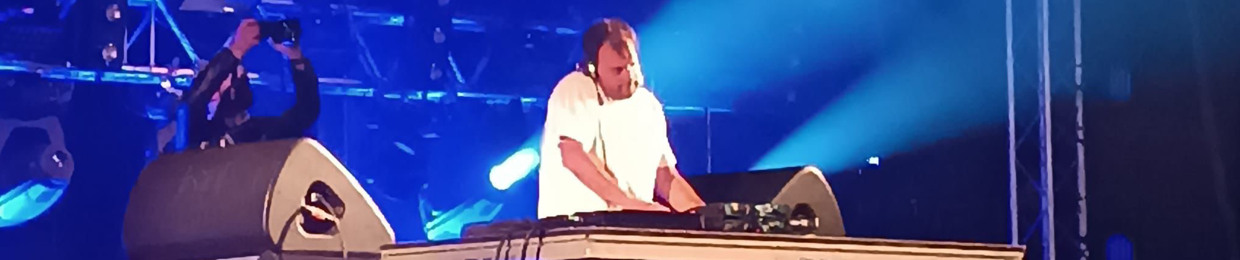 DJ CARMS