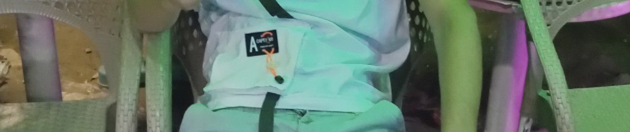 ﺍﻟﻄﻴﺮ ﺍﻟﺤﺰﻳﻦ