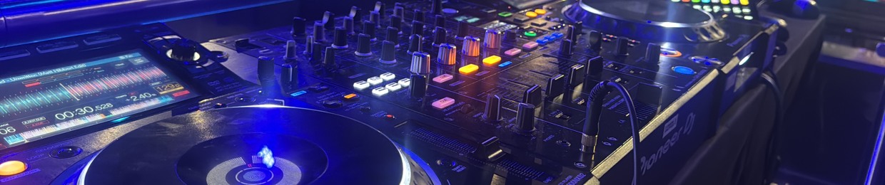 Dj Adam Foxcroft