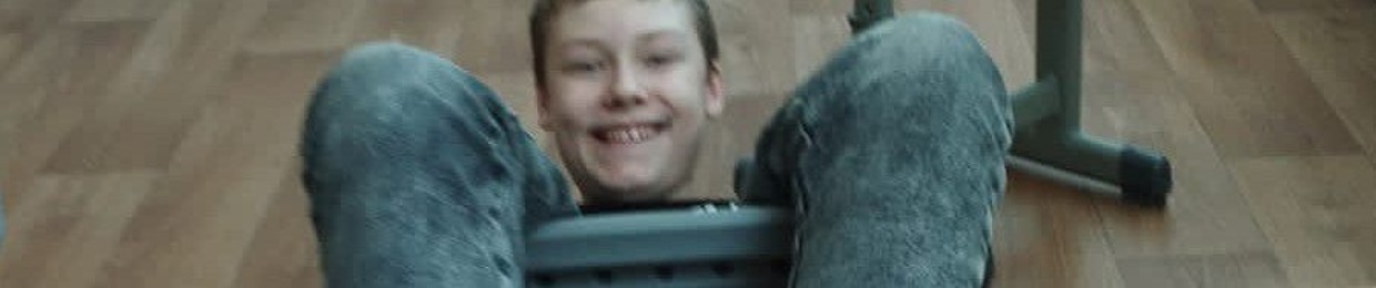 MC Udlinitel ak Костя Логопед