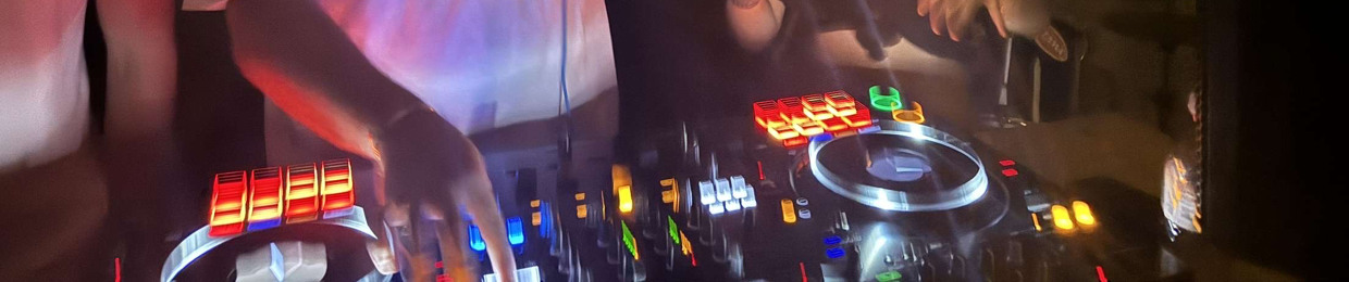 Dj BEEZEE