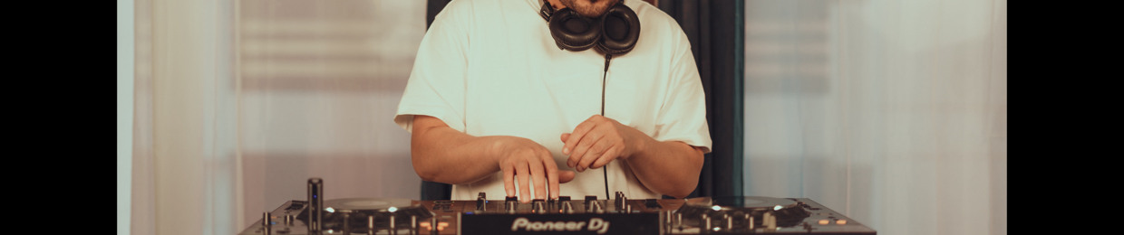 DJ Oscar Perez