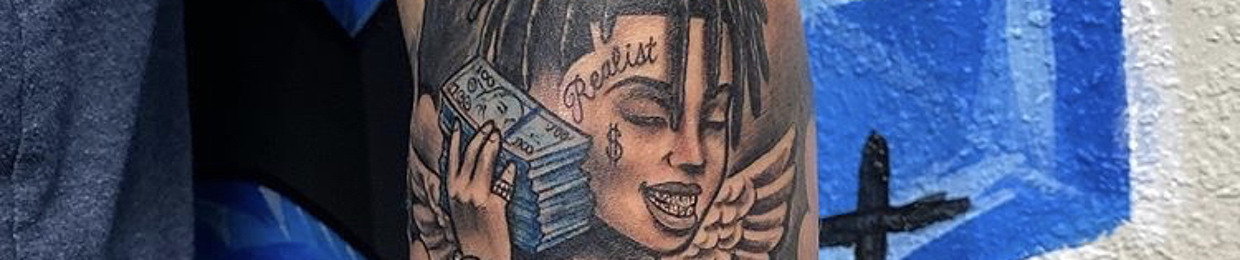 HOLLYHOOD