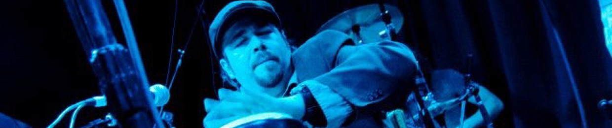 Manuel R Inigo aka DJ z:lla