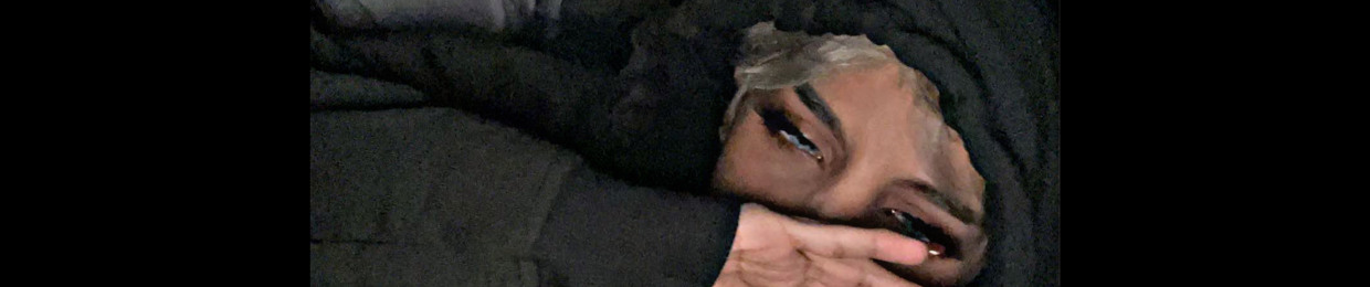 ٧٧.